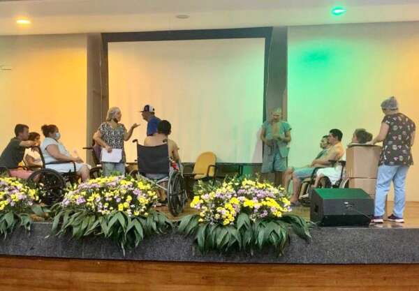 “Descobrindo Talentos”: projeto da CCC alia arte e saúde