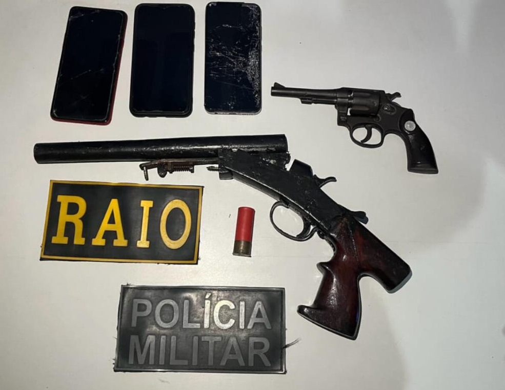 Ação da PMCE resulta na apreensão de duas armas de fogo em Beberibe