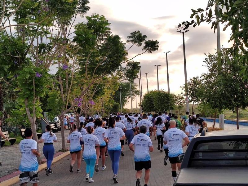 Corrida das Águas do Rio Acaraú, em Sobral, sensibiliza população para cuidado com meio ambiente e recursos hídricos