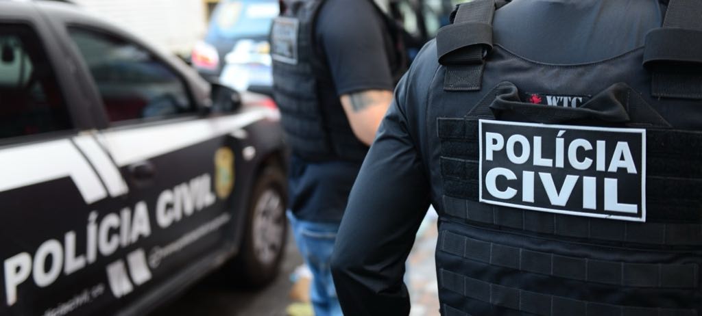 Polícia Civil cumpre mandados de busca e apreensão e de prisão em desfavor de suspeito de feminicídio em Varjota