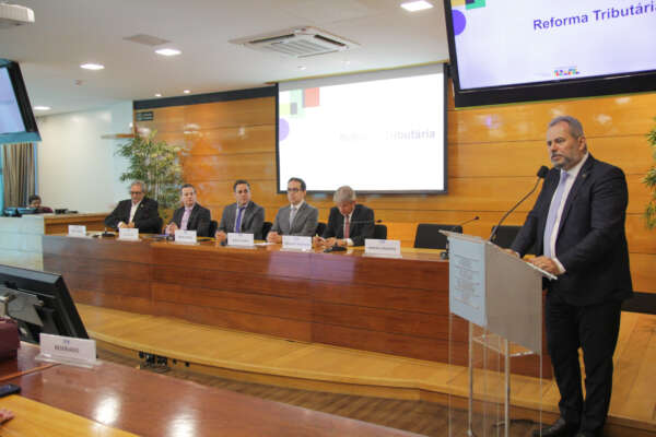 Reforma tributária é debatida em evento realizado pela Sefaz-CE e Carf