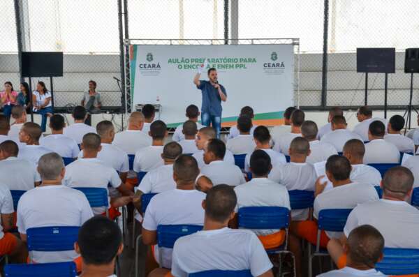 Internos da Unidade Prisional de Sobral participam de aulão preparatório para o Enem PPL 2023