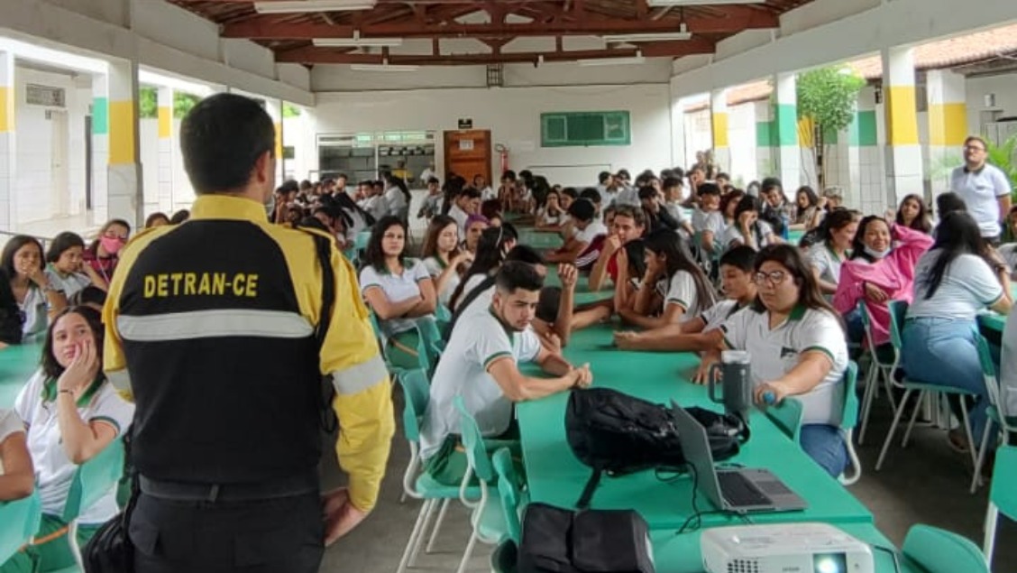 Detran-CE intensifica palestras educativas em escolas da Capital e Interior em novembro