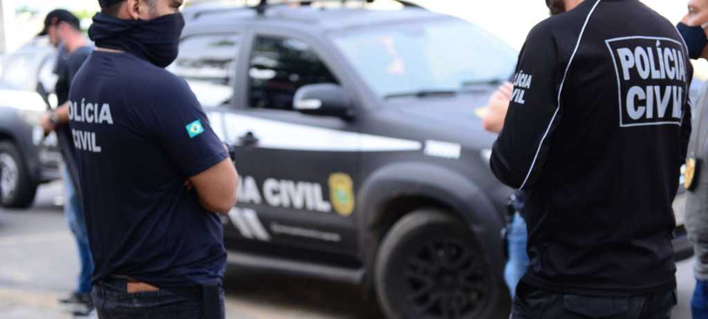 Ações da Polícia Civil resultam em quatro prisões por crimes de homicídio e estelionato em Fortaleza
