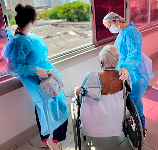 Luz é Vida: projeto do HGF leva pacientes internados na UTI para contemplar luz do sol