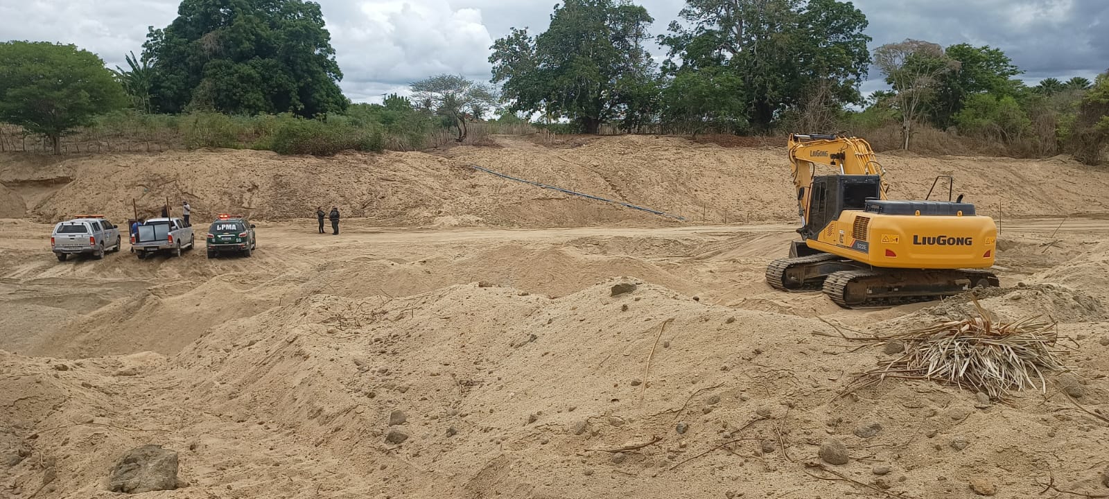 Semace embarga extração mineral no Rio Curu