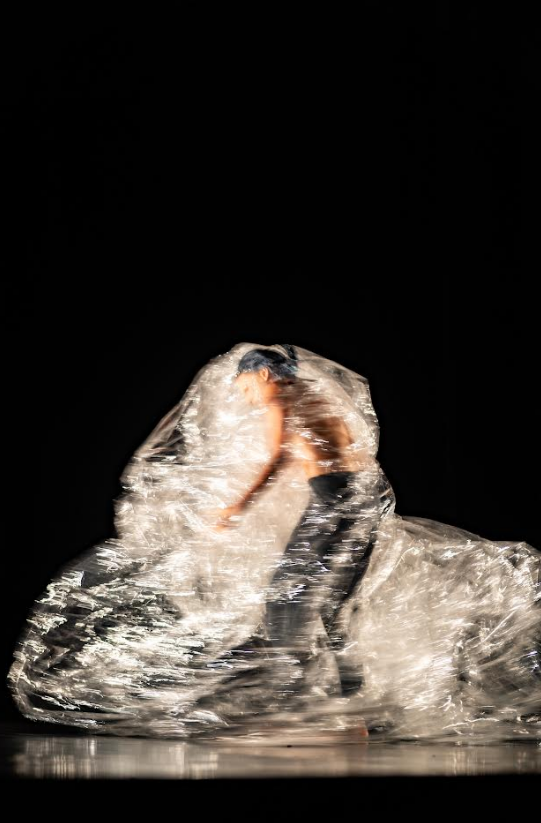 Espetáculo “Intergaláctico” tem últimas apresentações no Teatro Dragão do Mar