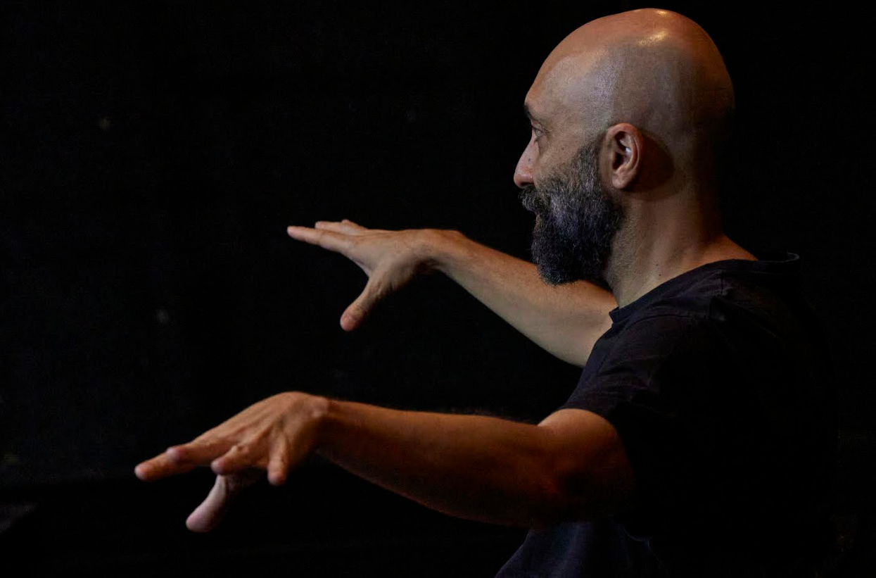 Porto Iracema das Artes realiza exibição de documentário “Travessias” seguida de bate-papo com diretor Márcio Abreu em Sobral