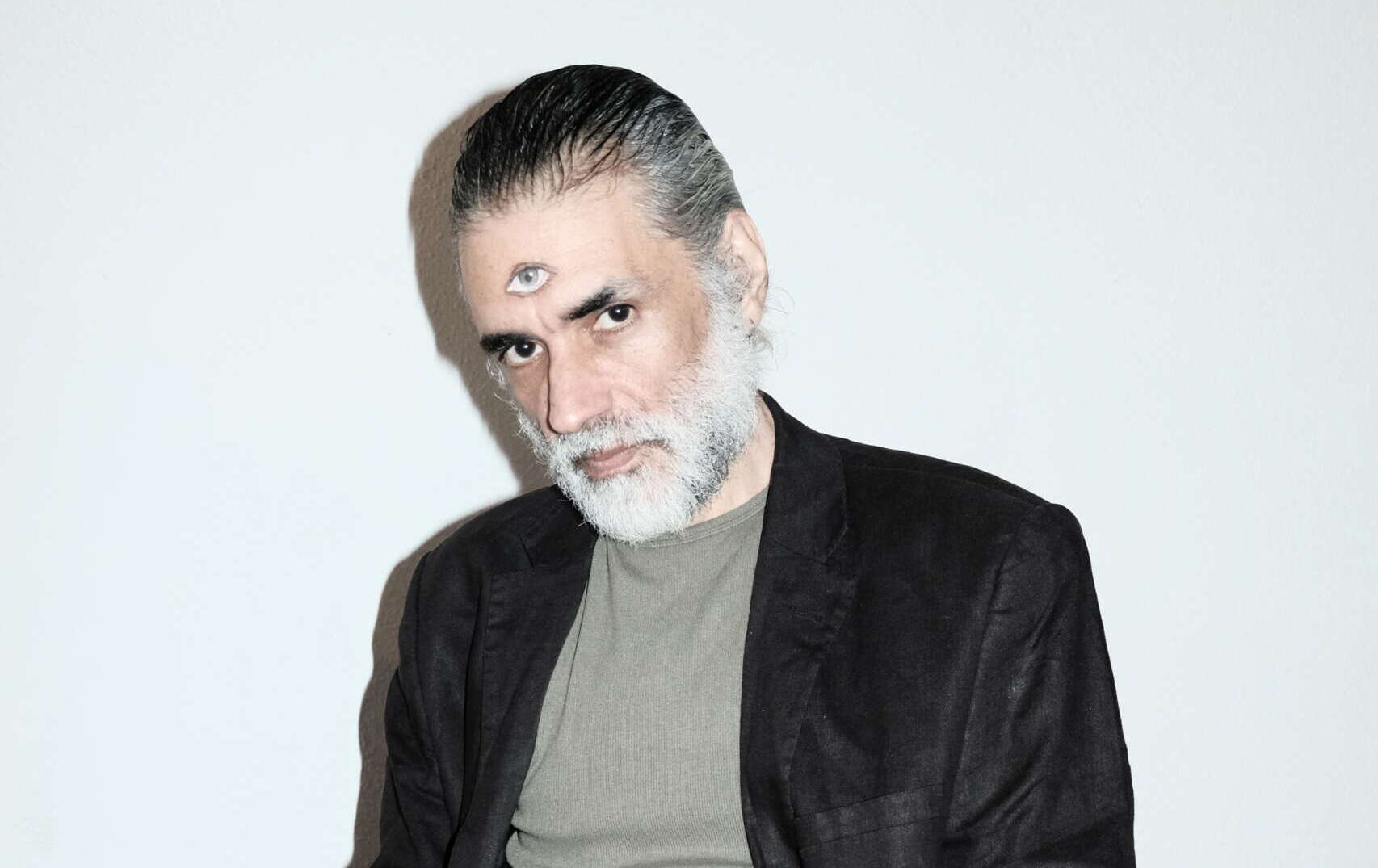 Daniel Groove e Fernando Catatau fazem shows gratuitos no Anfiteatro do Dragão do Mar, no sábado (13)