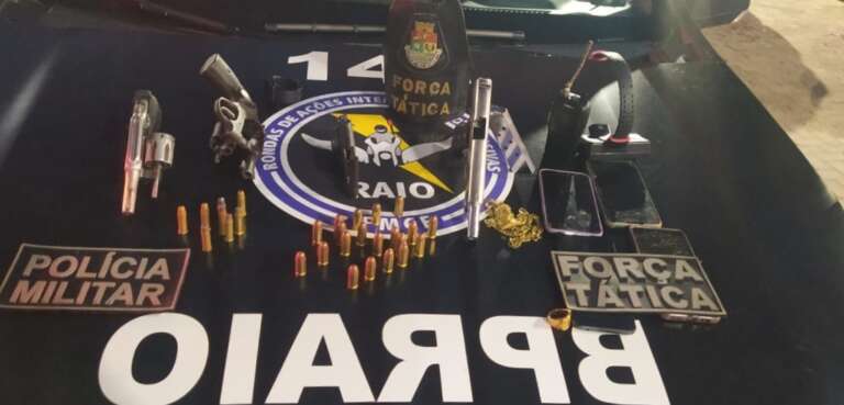 PMCE captura seis pessoas envolvidas em um crime de homicídio e apreende quatro armas de fogo em Ubajara