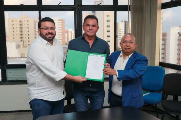 Parceria visa ampliar inserção dos trabalhadores em supermercados