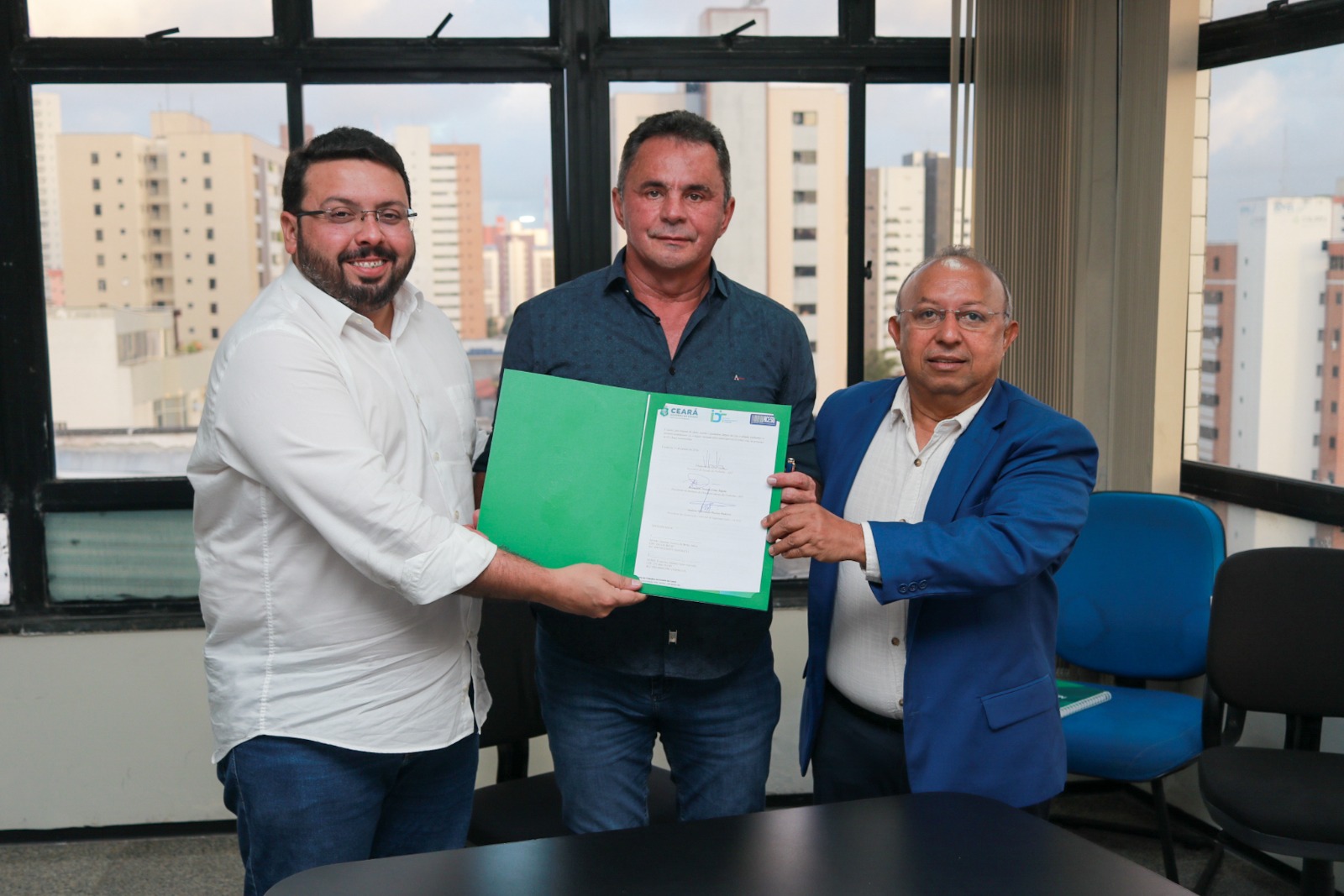 Parceria visa ampliar inserção dos trabalhadores em supermercados