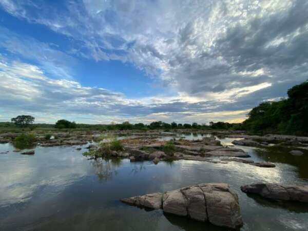 Ceará tem chance de chuvas fracas e isoladas no sul e no litoral até esta sexta-feira (26)