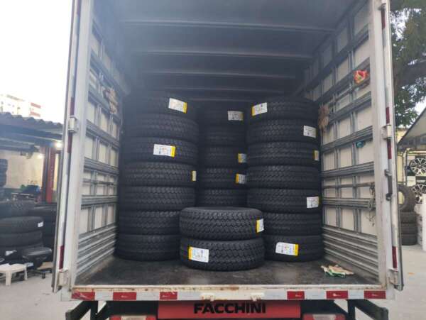 PCCE prende suspeito de receptação e recupera carga de 145 pneus furtados em Fortaleza