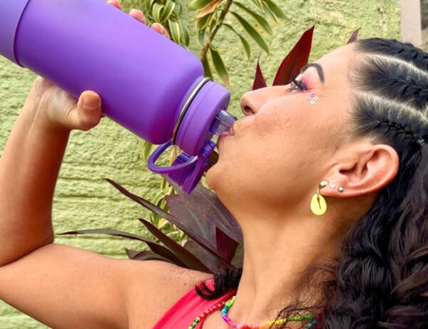 Calor excessivo: períodos de descanso e atenção ao conforto evitam problemas de saúde no Carnaval