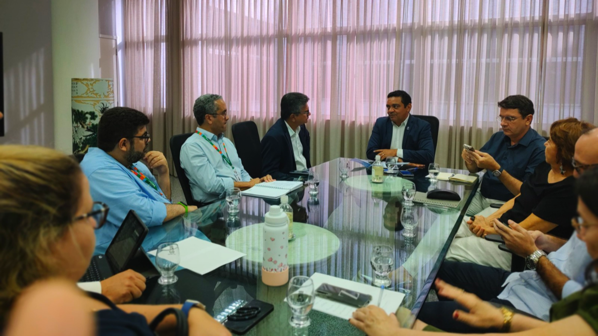 CGE e Uece alinham parceria para a realização de ações em prol do fortalecimento do controle interno do Estado