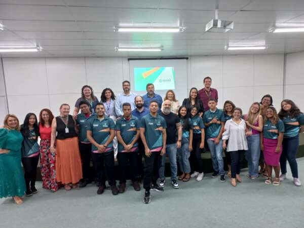 Estagiários do Programa Primeiro Passo na Seas celebram conquistas e recebem certificados