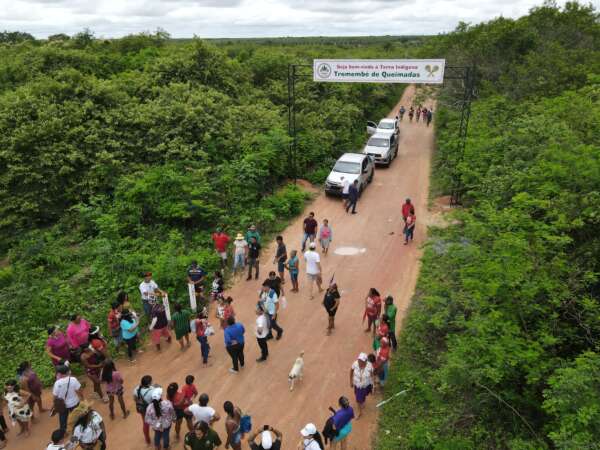 Povo Tremembé de Queimadas recebe marcos físicos para futura demarcação