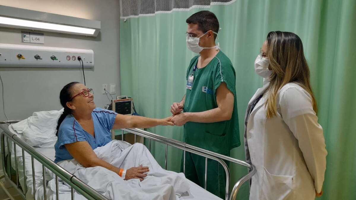 HRSC alcança marca de 500 trombólises; procedimento pode salvar paciente de morte por AVC e prevenir sequelas graves