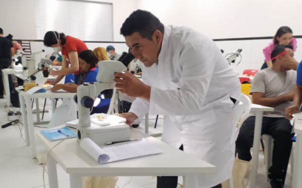 Inspirar #2: a história do agente de endemias que ajudou a implantar o laboratório de análise de animais peçonhentos de Varjota