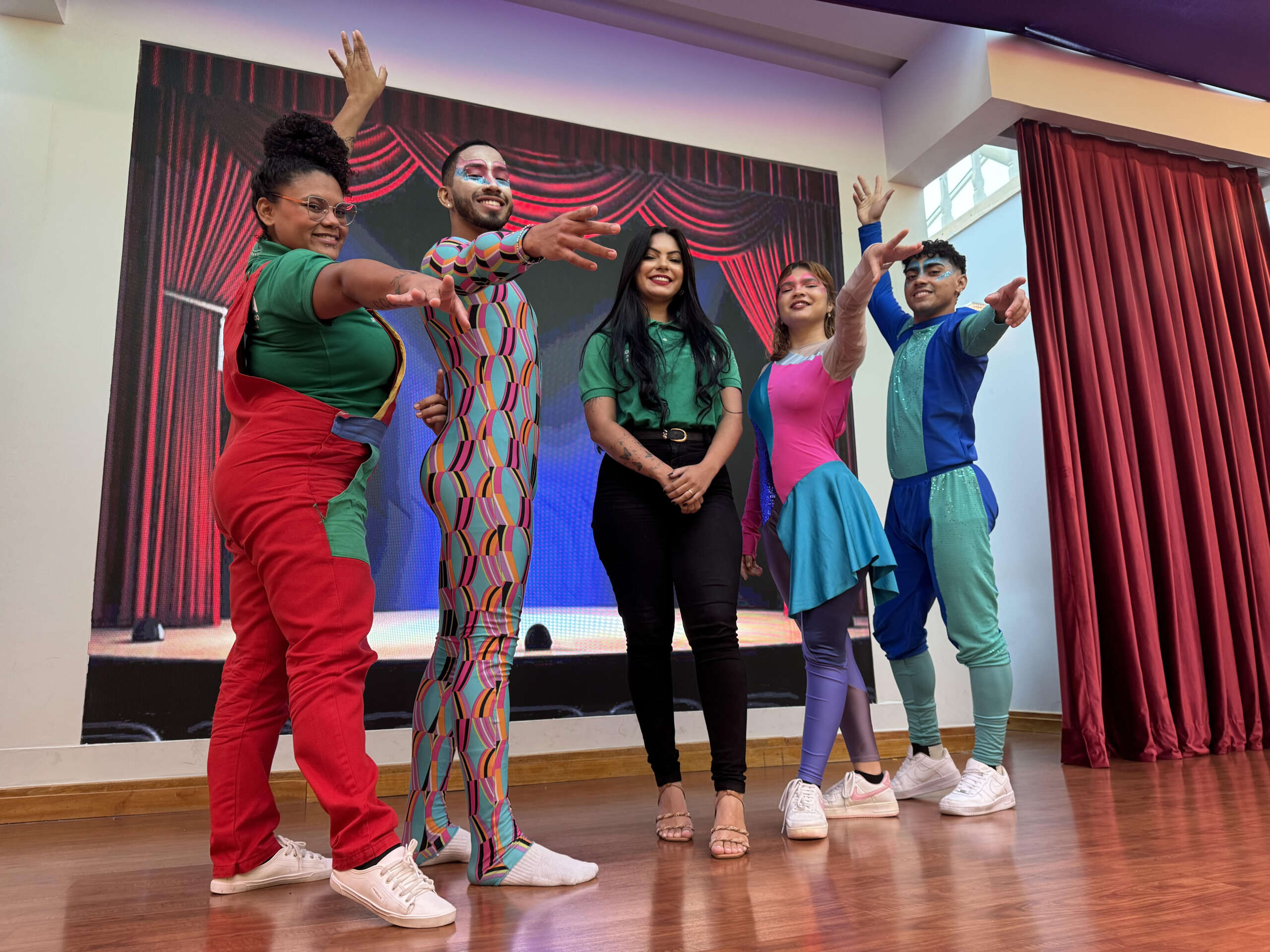 Beneficiários do Circo Escola têm oportunidades profissionais na Cidade Mais Infância