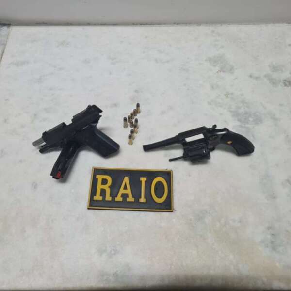 PMCE realiza prisões e apreende armas de fogo no interior do Ceará