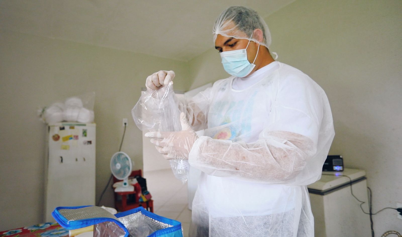 Refeições das Cozinhas Ceará Sem Fome são submetidas a análises laboratoriais pelo Nutec