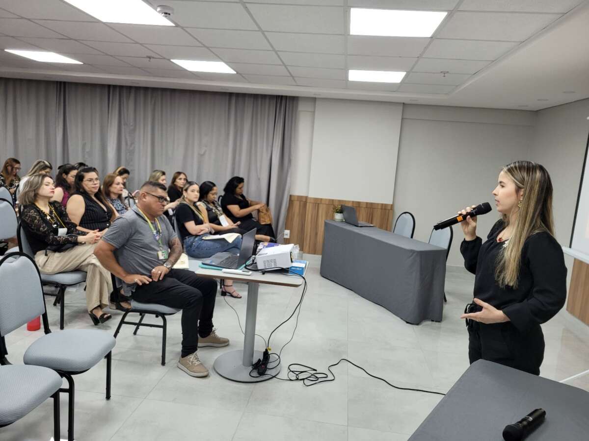 Saúde do Ceará realiza simpósio sobre a importância da vacinação; evento segue nesta quarta-feira (24)