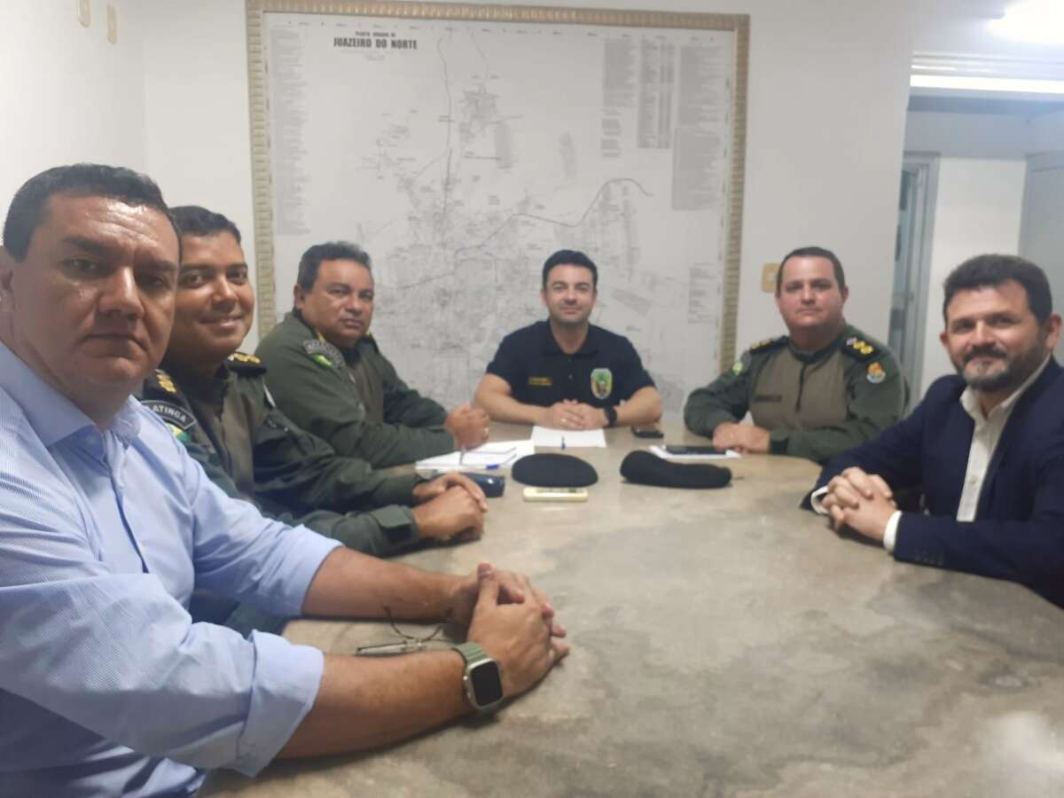 Secretário da SSPDS realiza visitas em Forquilha, Guaiúba e Juazeiro do Norte para ampliar reforço na segurança dos municípios