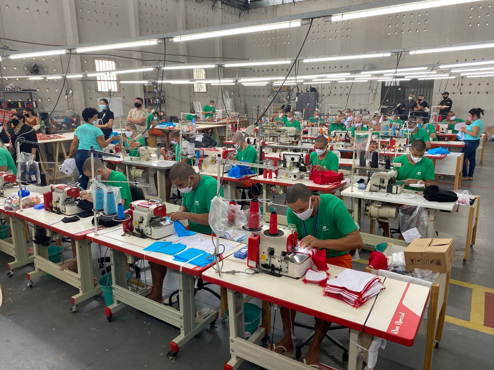 Geração de empregos para internos do sistema prisional cearense é reconhecida nacionalmente pelo Selo Resgata