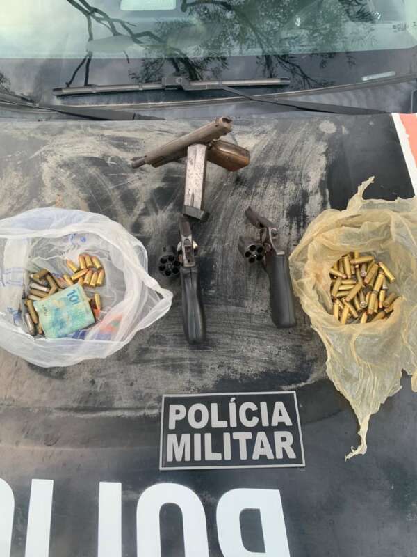 PMCE captura foragido da Justiça e apreende armas de fogo e munições em Itarema