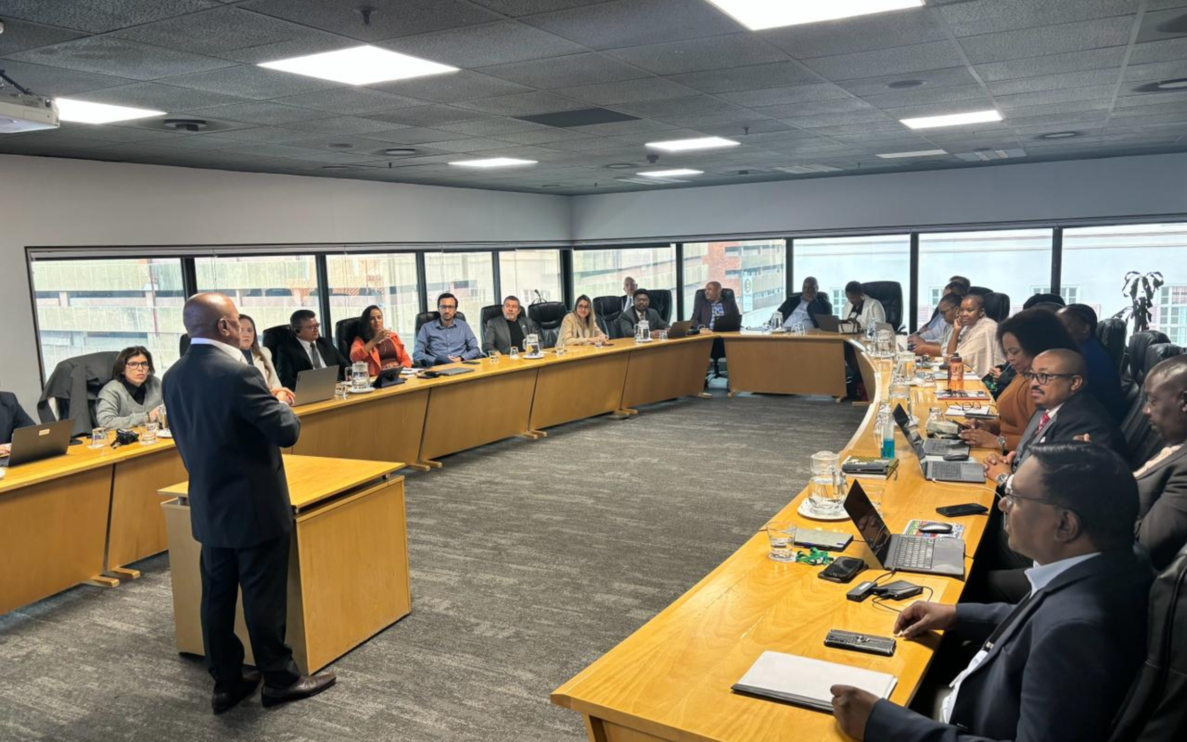 CGE Ceará participa de visita à sede do Banco Mundial na África do Sul