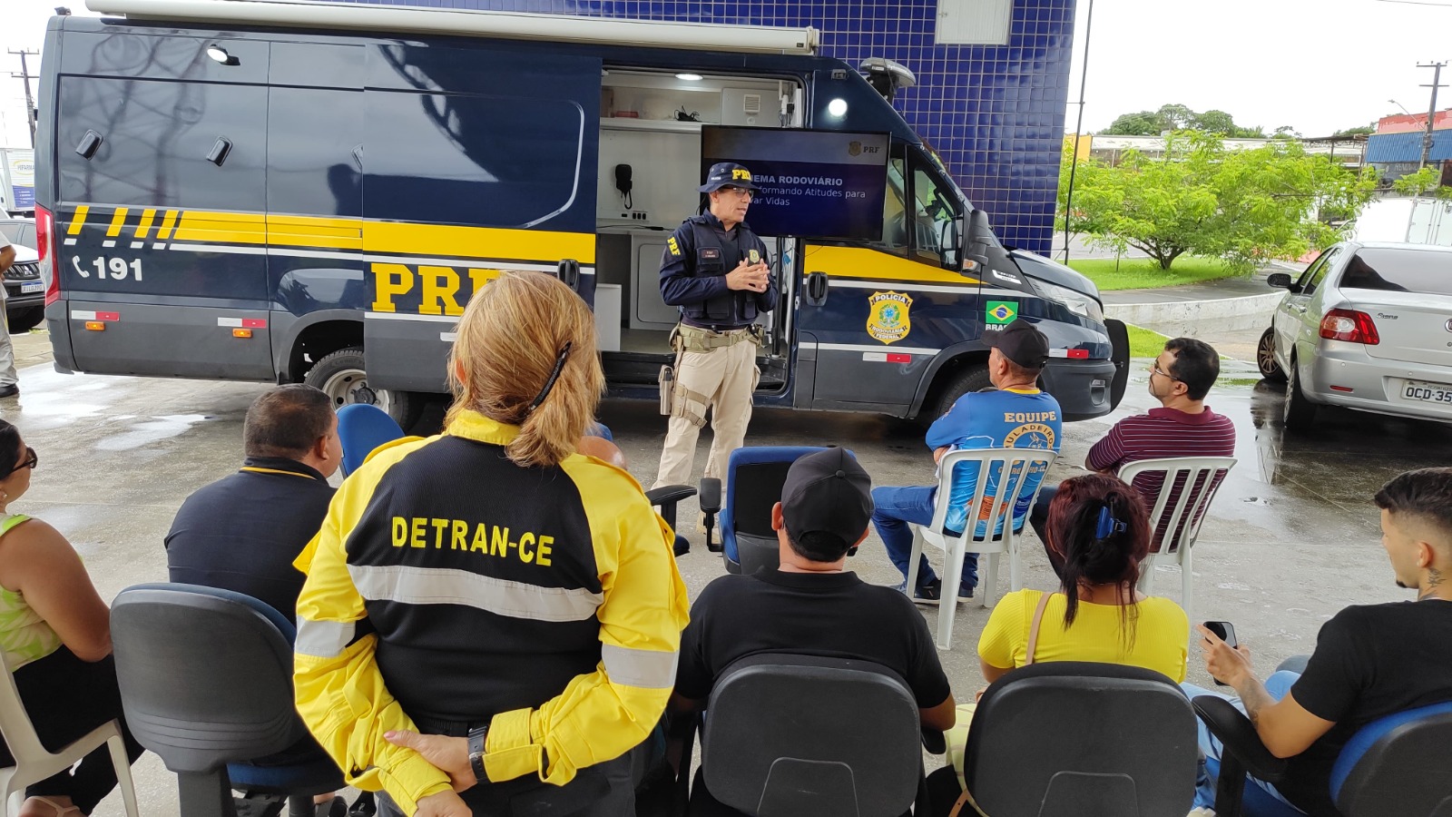 Parceria Detran-CE e PRF marca abertura de atividades do Maio Amarelo no Ceará
