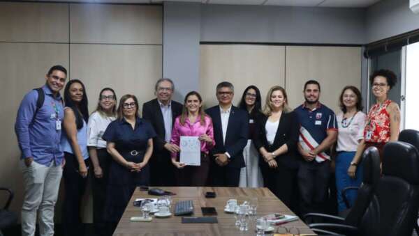 Seduc e CGE firmam Termo de Compromisso visando ao gerenciamento de riscos na Secretaria