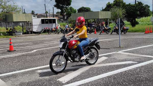 Detran-CE atende aprovados no programa CNH Popular 2023 em Maranguape e Aracati a partir de segunda (1º)