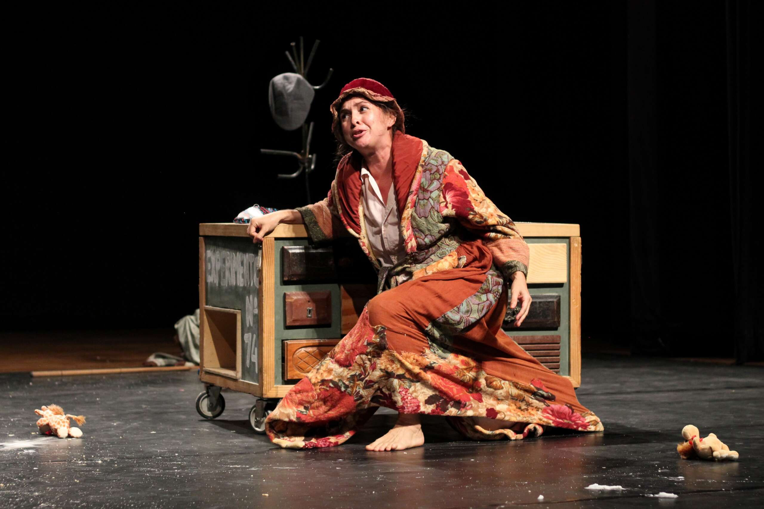 Grupo paraibano Ser Tão Teatro apresenta espetáculo gratuito no Teatro Dragão do Mar, nesta sexta (14)