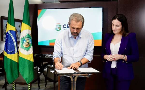 Governador Elmano de Freitas assina decreto que regulamenta Selo de Equidade de Gênero e Inclusão no Ceará