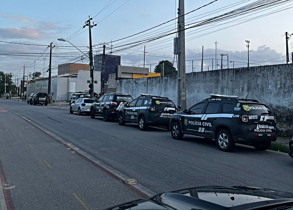 Em operação no bairro Planalto Pici, PCCE prende suspeito de integrar grupo criminoso na Capital