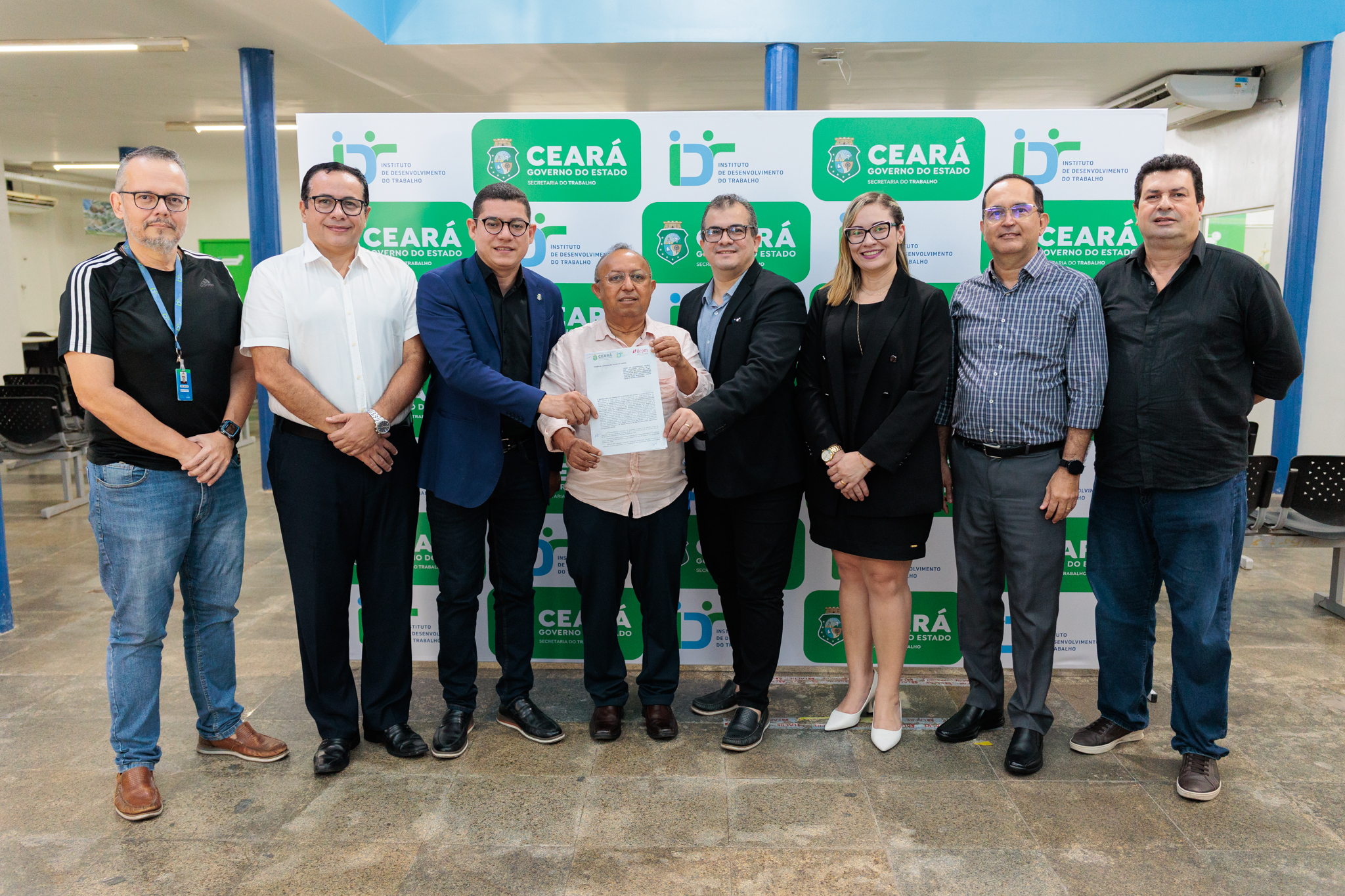 Parceria visa ampliar oportunidades de emprego à jovens atendidos pelo Instituto IJCPM