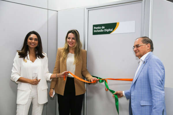 Vapt Vupt Messejana recebe primeiro Ponto de Inclusão Digital para serviços da Justiça