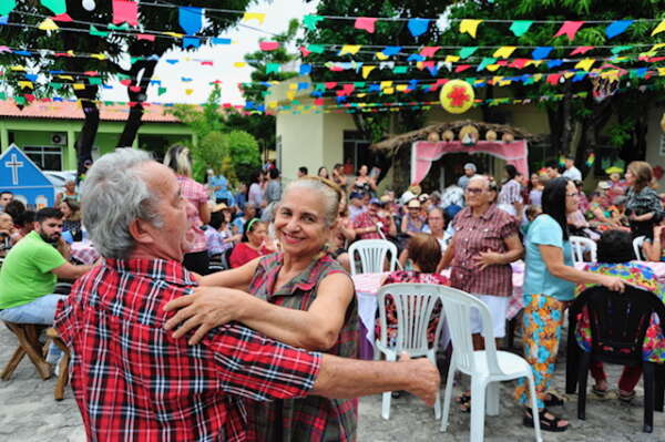 Arraiás em Fortaleza e no Cariri fortalecem a tradição junina em equipamentos sociais do Estado