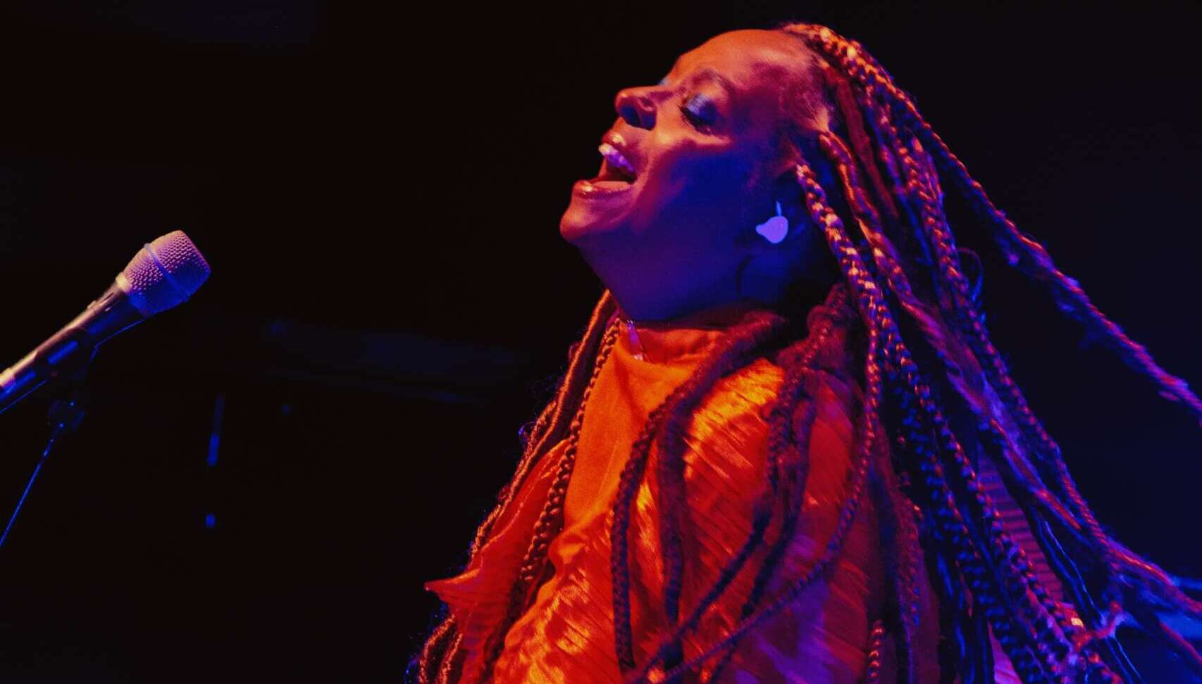 Anelis Assumpção e Nayra Costa abrem programação musical do Férias no Dragão, no dia 6 de julho