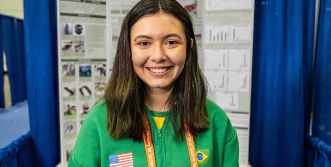 Estudante cearense é premiada em Feira Científica e de Engenharia nos Estados Unidos