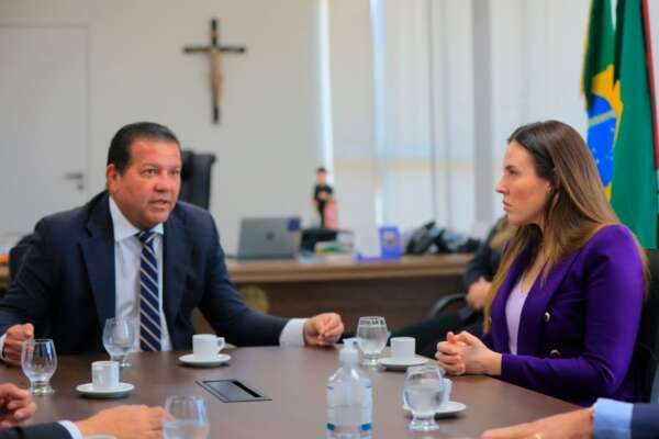 Secretaria das Mulheres e TRE-CE firmam parceria para combate à violência política de gênero
