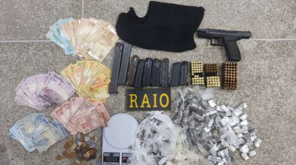 Suspeito é preso com arma de fogo, drogas e munições no bairro Granja Portugal
