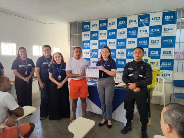 SAP certifica 104 internos e internas de unidades prisionais de Sobral em turmas de educação