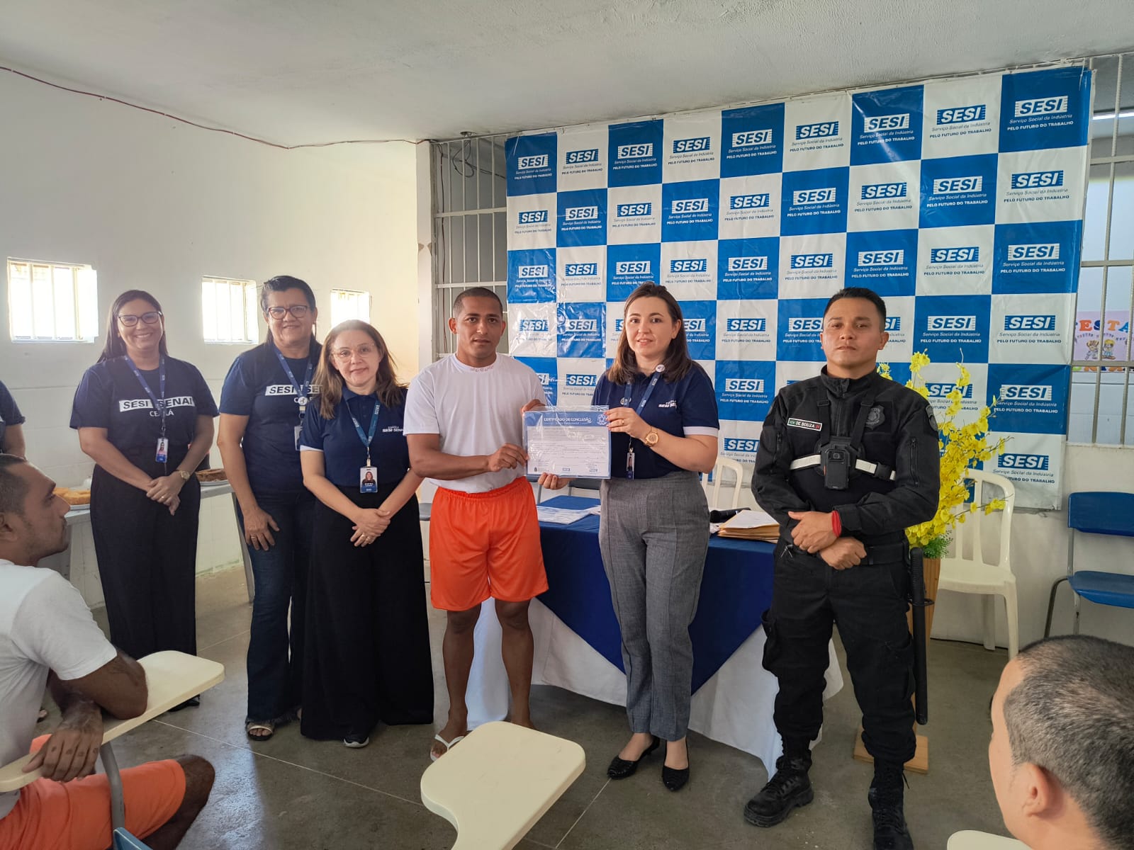 SAP certifica 104 internos e internas de unidades prisionais de Sobral em turmas de educação