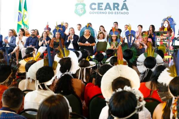 Conquista histórica: 146 aprovados no primeiro concurso para Escolas Indígenas tomam posse