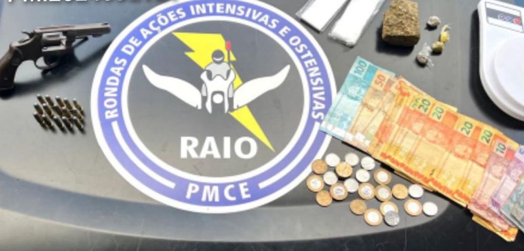 PMCE apreende suspeito com arma de fogo de uso restrito, drogas e munições em Ibiapina
