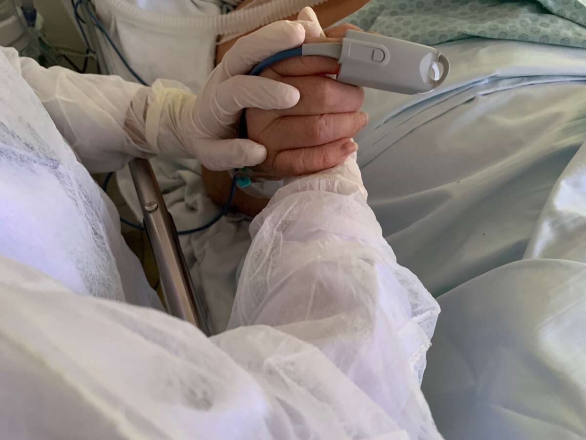 Cuidados paliativos: psicólogos têm papel fundamental na atenção a pacientes e acompanhantes